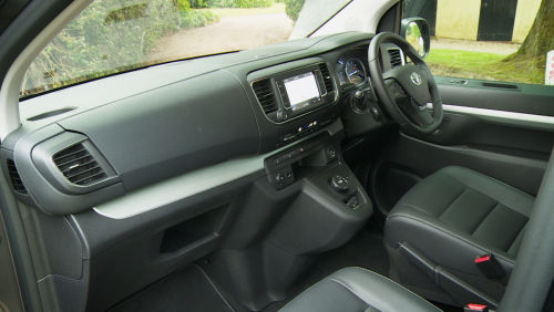 TOYOTA PROACE VERSO DIESEL ESTATE  view 4